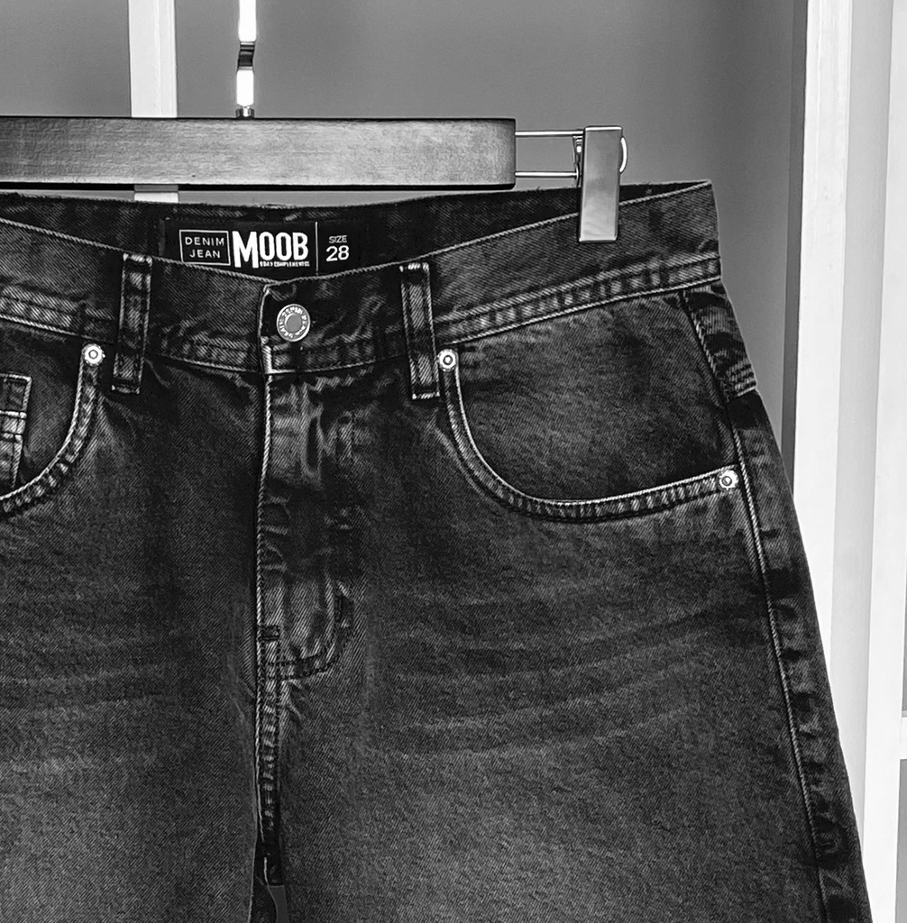 SHORT DENIM PLOMO FOCALIZADO