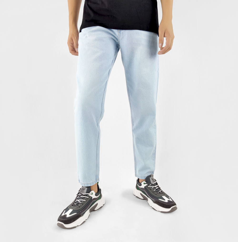 OVERSIZE SKINNY LEG JEAN