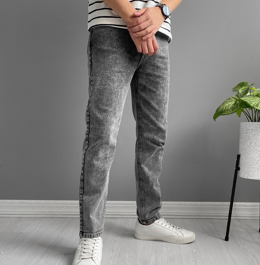 JEAN TAPERED FIT PLOMO ACID