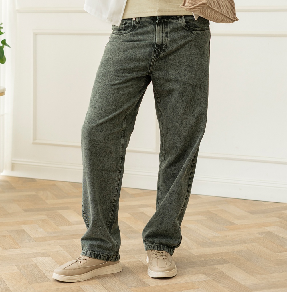 JEAN OVERSIZED VERDE